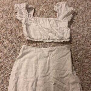 Abercrombie white crop top XS + Matching Mini Skirt S in linen white cotton.